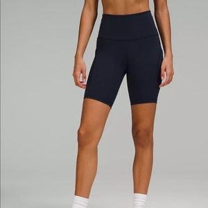 LULULEMON Wunder Navy Biker Shorts 8”